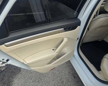 Белый Фольксваген Пассат, объемом двигателя 1.98 л и пробегом 133 тыс. км за 13300 $, фото 15 на Automoto.ua