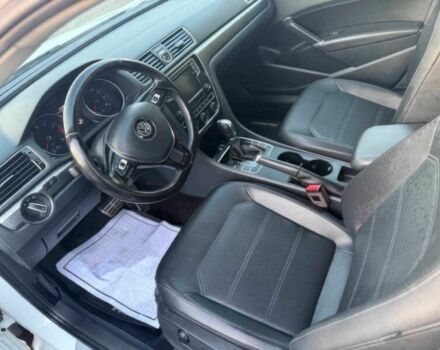 Белый Фольксваген Пассат, объемом двигателя 1.8 л и пробегом 64 тыс. км за 4600 $, фото 9 на Automoto.ua