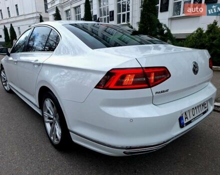 Белый Фольксваген Пассат, объемом двигателя 2 л и пробегом 200 тыс. км за 22500 $, фото 67 на Automoto.ua