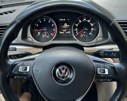 Белый Фольксваген Пассат, объемом двигателя 1.8 л и пробегом 200 тыс. км за 14990 $, фото 5 на Automoto.ua