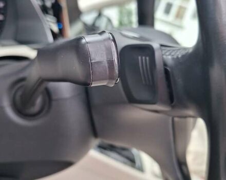 Белый Фольксваген Пассат, объемом двигателя 2 л и пробегом 200 тыс. км за 22500 $, фото 27 на Automoto.ua