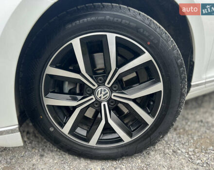 Белый Фольксваген Пассат, объемом двигателя 2 л и пробегом 168 тыс. км за 22700 $, фото 6 на Automoto.ua