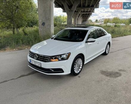 Белый Фольксваген Пассат, объемом двигателя 1.8 л и пробегом 143 тыс. км за 10999 $, фото 23 на Automoto.ua