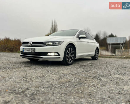 Белый Фольксваген Пассат, объемом двигателя 2 л и пробегом 168 тыс. км за 22700 $, фото 5 на Automoto.ua