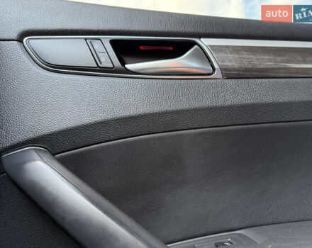 Фольксваген Пассат 2017 в Львове на Automoto.ua Белый Фольксваген Пассат, объемом двигателя 2 л и пробегом 88 тыс. км за 15900 $, фото 28 на Automoto.ua