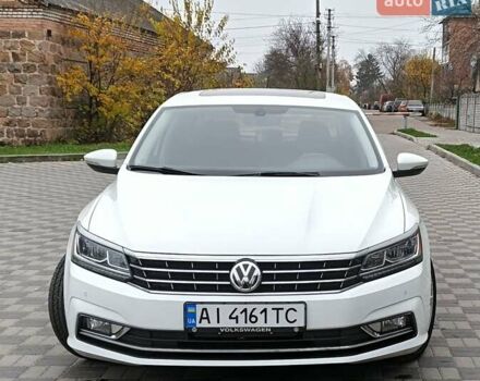 Белый Фольксваген Пассат, объемом двигателя 2 л и пробегом 200 тыс. км за 15300 $, фото 6 на Automoto.ua