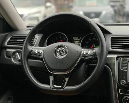 Белый Фольксваген Пассат, объемом двигателя 2 л и пробегом 119 тыс. км за 17400 $, фото 19 на Automoto.ua