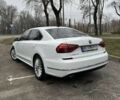 Білий Фольксваген Пассат, об'ємом двигуна 1.8 л та пробігом 132 тис. км за 10000 $, фото 2 на Automoto.ua