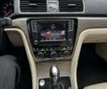 Білий Фольксваген Пассат, об'ємом двигуна 1.8 л та пробігом 132 тис. км за 10000 $, фото 11 на Automoto.ua