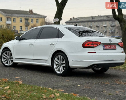 Белый Фольксваген Пассат, объемом двигателя 1.8 л и пробегом 150 тыс. км за 14600 $, фото 11 на Automoto.ua