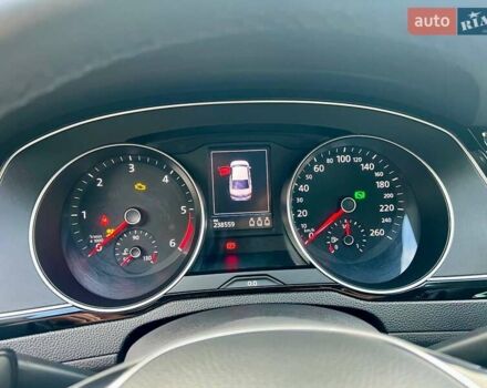 Белый Фольксваген Пассат, объемом двигателя 1.97 л и пробегом 240 тыс. км за 17900 $, фото 60 на Automoto.ua