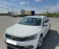 Білий Фольксваген Пассат, об'ємом двигуна 2 л та пробігом 140 тис. км за 14299 $, фото 1 на Automoto.ua