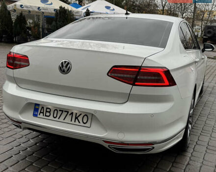 Білий Фольксваген Пассат, об'ємом двигуна 1.97 л та пробігом 255 тис. км за 22500 $, фото 4 на Automoto.ua