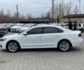 Белый Фольксваген Пассат, объемом двигателя 2 л и пробегом 119 тыс. км за 17400 $, фото 3 на Automoto.ua