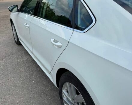 Белый Фольксваген Пассат, объемом двигателя 2 л и пробегом 135 тыс. км за 16100 $, фото 3 на Automoto.ua