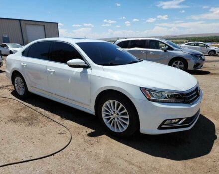 Белый Фольксваген Пассат, объемом двигателя 1.8 л и пробегом 72 тыс. км за 8659 $, фото 2 на Automoto.ua