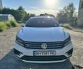 Белый Фольксваген Пассат, объемом двигателя 1.8 л и пробегом 164 тыс. км за 14590 $, фото 1 на Automoto.ua