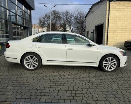 Белый Фольксваген Пассат, объемом двигателя 1.8 л и пробегом 178 тыс. км за 14200 $, фото 7 на Automoto.ua