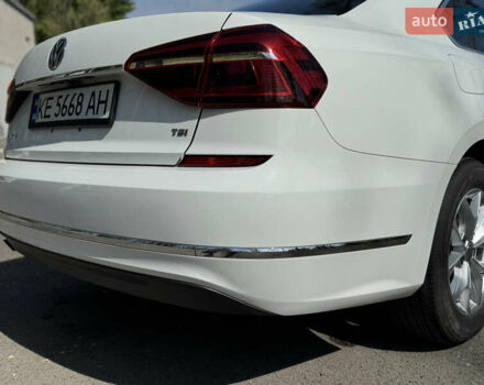 Белый Фольксваген Пассат, объемом двигателя 1.8 л и пробегом 78 тыс. км за 13800 $, фото 17 на Automoto.ua