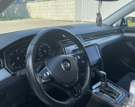 Белый Фольксваген Пассат, объемом двигателя 1.97 л и пробегом 123 тыс. км за 23499 $, фото 14 на Automoto.ua