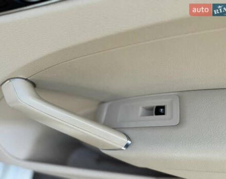 Белый Фольксваген Пассат, объемом двигателя 1.8 л и пробегом 78 тыс. км за 13800 $, фото 38 на Automoto.ua