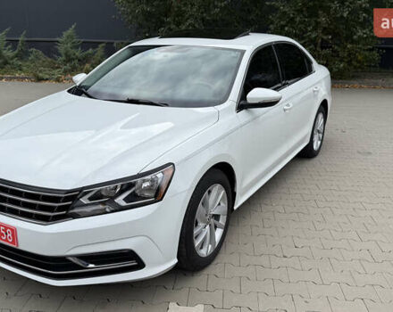 Білий Фольксваген Пассат, об'ємом двигуна 0 л та пробігом 175 тис. км за 13500 $, фото 3 на Automoto.ua