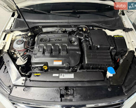 Белый Фольксваген Пассат, объемом двигателя 2 л и пробегом 140 тыс. км за 26000 $, фото 11 на Automoto.ua