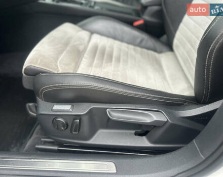 Белый Фольксваген Пассат, объемом двигателя 1.97 л и пробегом 178 тыс. км за 18900 $, фото 11 на Automoto.ua