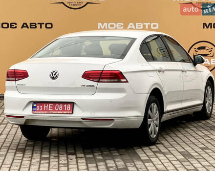 Белый Фольксваген Пассат, объемом двигателя 1.6 л и пробегом 220 тыс. км за 13500 $, фото 4 на Automoto.ua