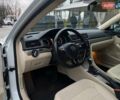 Белый Фольксваген Пассат, объемом двигателя 1.8 л и пробегом 167 тыс. км за 13990 $, фото 26 на Automoto.ua