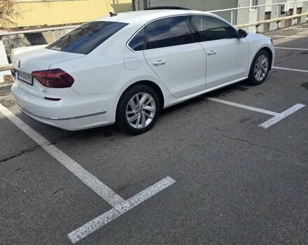 Белый Фольксваген Пассат, объемом двигателя 1.98 л и пробегом 133 тыс. км за 13300 $, фото 4 на Automoto.ua