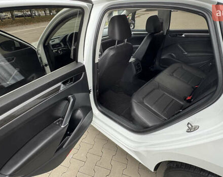 Білий Фольксваген Пассат, об'ємом двигуна 0 л та пробігом 175 тис. км за 13500 $, фото 5 на Automoto.ua