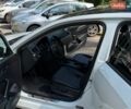 Белый Фольксваген Пассат, объемом двигателя 1.98 л и пробегом 98 тыс. км за 15000 $, фото 22 на Automoto.ua