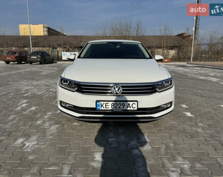 Білий Фольксваген Пассат, об'ємом двигуна 1.97 л та пробігом 250 тис. км за 19000 $, фото 4 на Automoto.ua