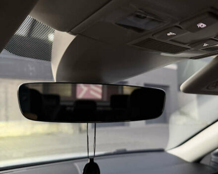 Белый Фольксваген Пассат, объемом двигателя 1.97 л и пробегом 260 тыс. км за 17750 $, фото 18 на Automoto.ua