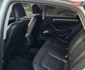 Белый Фольксваген Пассат, объемом двигателя 1.8 л и пробегом 207 тыс. км за 9999 $, фото 6 на Automoto.ua