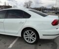 Білий Фольксваген Пассат, об'ємом двигуна 2 л та пробігом 117 тис. км за 12337 $, фото 3 на Automoto.ua