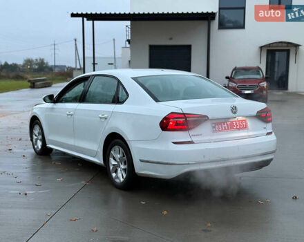 Белый Фольксваген Пассат, объемом двигателя 2 л и пробегом 273 тыс. км за 8300 $, фото 10 на Automoto.ua