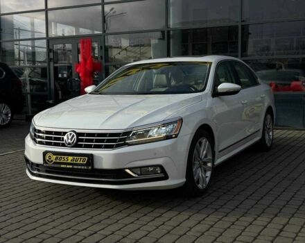 Белый Фольксваген Пассат, объемом двигателя 1.8 л и пробегом 178 тыс. км за 14200 $, фото 2 на Automoto.ua