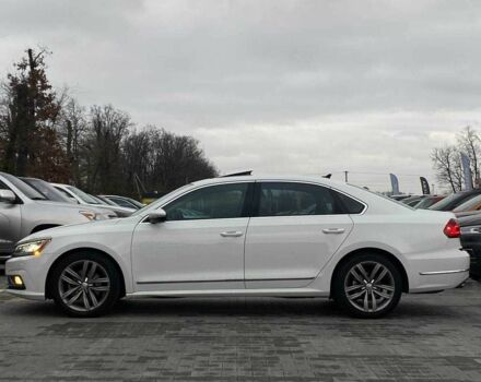 Белый Фольксваген Пассат, объемом двигателя 1.8 л и пробегом 167 тыс. км за 13990 $, фото 3 на Automoto.ua