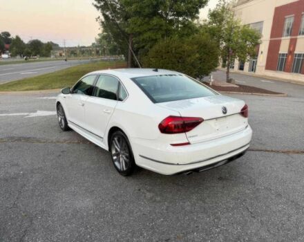 Белый Фольксваген Пассат, объемом двигателя 1.8 л и пробегом 64 тыс. км за 4600 $, фото 5 на Automoto.ua