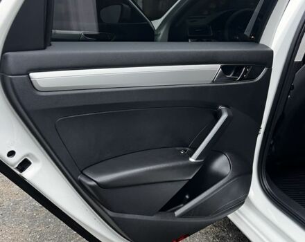 Белый Фольксваген Пассат, объемом двигателя 1.8 л и пробегом 185 тыс. км за 13000 $, фото 14 на Automoto.ua