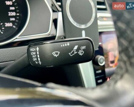 Белый Фольксваген Пассат, объемом двигателя 1.97 л и пробегом 240 тыс. км за 17900 $, фото 91 на Automoto.ua