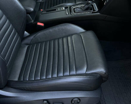 Белый Фольксваген Пассат, объемом двигателя 2 л и пробегом 168 тыс. км за 22700 $, фото 21 на Automoto.ua