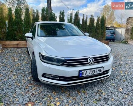 Белый Фольксваген Пассат, объемом двигателя 1.97 л и пробегом 240 тыс. км за 17900 $, фото 3 на Automoto.ua