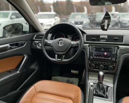 Белый Фольксваген Пассат, объемом двигателя 2 л и пробегом 119 тыс. км за 17400 $, фото 12 на Automoto.ua