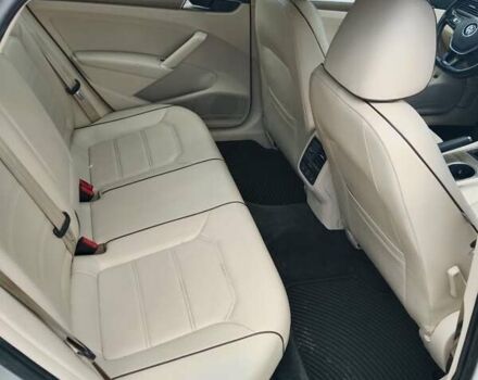 Білий Фольксваген Пассат, об'ємом двигуна 1.8 л та пробігом 109 тис. км за 17800 $, фото 5 на Automoto.ua