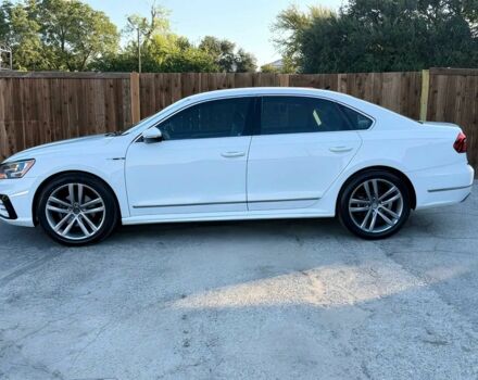 Белый Фольксваген Пассат, объемом двигателя 1.8 л и пробегом 53 тыс. км за 9800 $, фото 3 на Automoto.ua