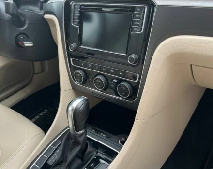 Белый Фольксваген Пассат, объемом двигателя 1.8 л и пробегом 125 тыс. км за 14600 $, фото 7 на Automoto.ua