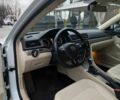 Белый Фольксваген Пассат, объемом двигателя 1.8 л и пробегом 167 тыс. км за 13990 $, фото 12 на Automoto.ua